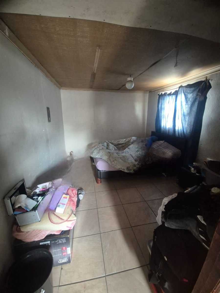 2 Bedroom Property for Sale in Kwazakhele Eastern Cape